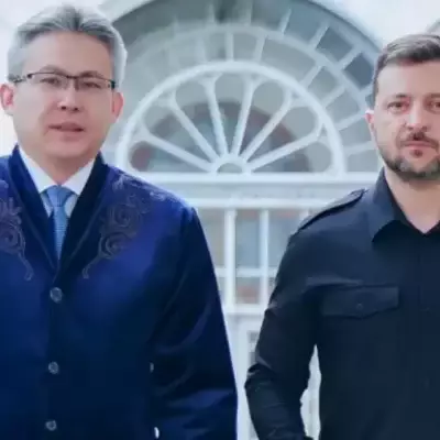 Посол Казахстана вручил грамоты Зеленскому