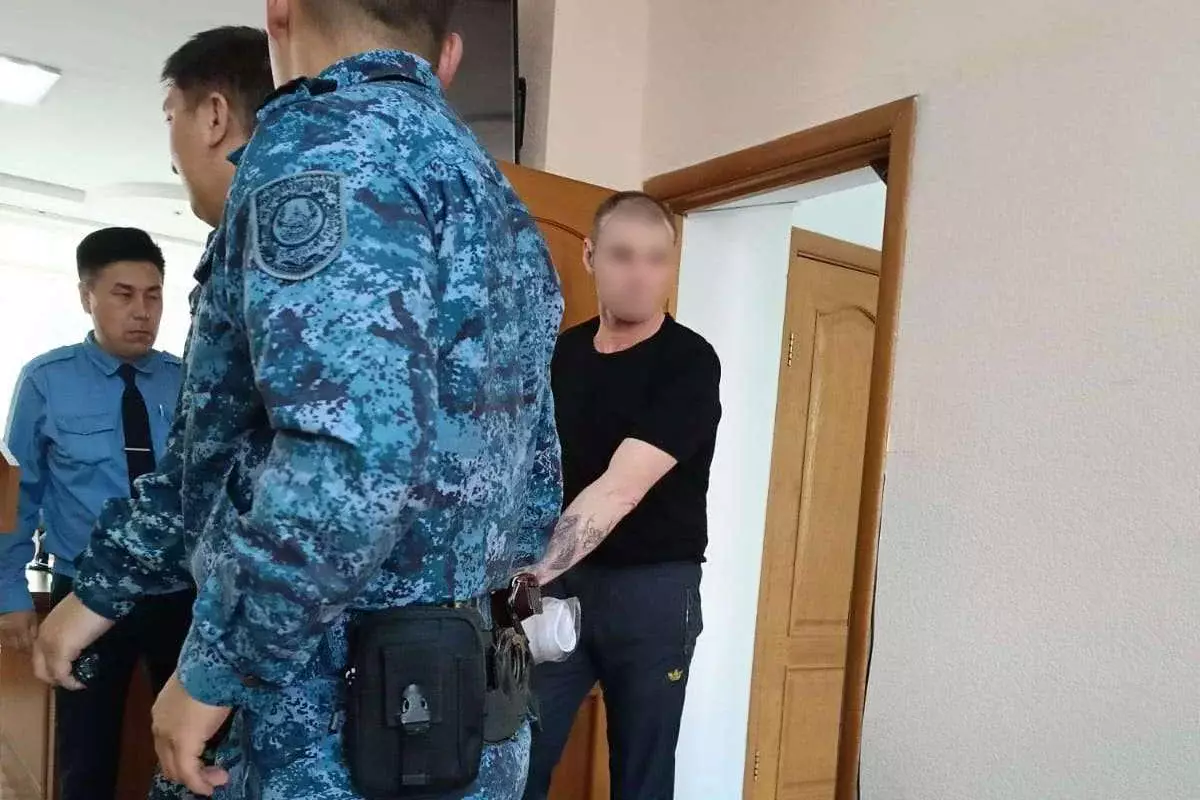 В Костанае идет суд по делу о зверском убийстве спавшего подростка
