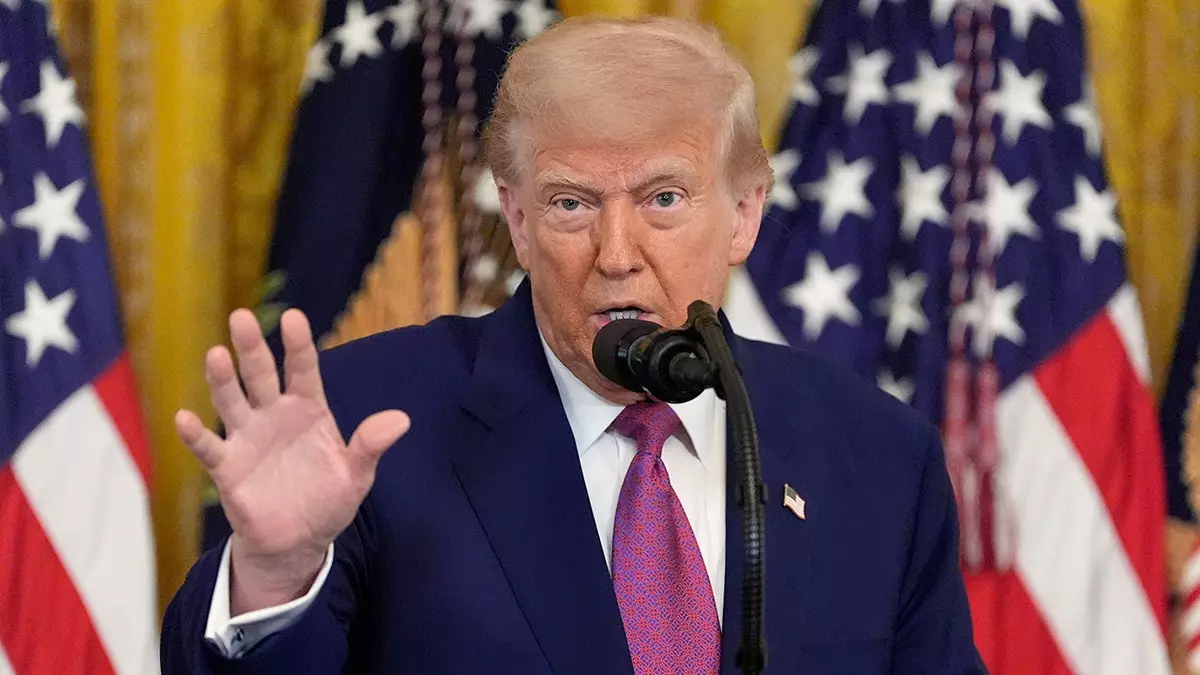 Израильский чиновник отвергает призыв Трампа к сделке с Ираном: "Недопустимо" вести переговоры с "зловещим, джихадистским режимом".