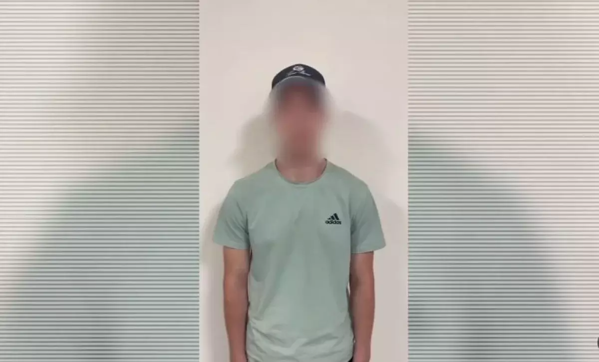 Алматыда банк қаражатын қолма-қол ақшаға айналдырған дроппер-шетелдік ұсталды