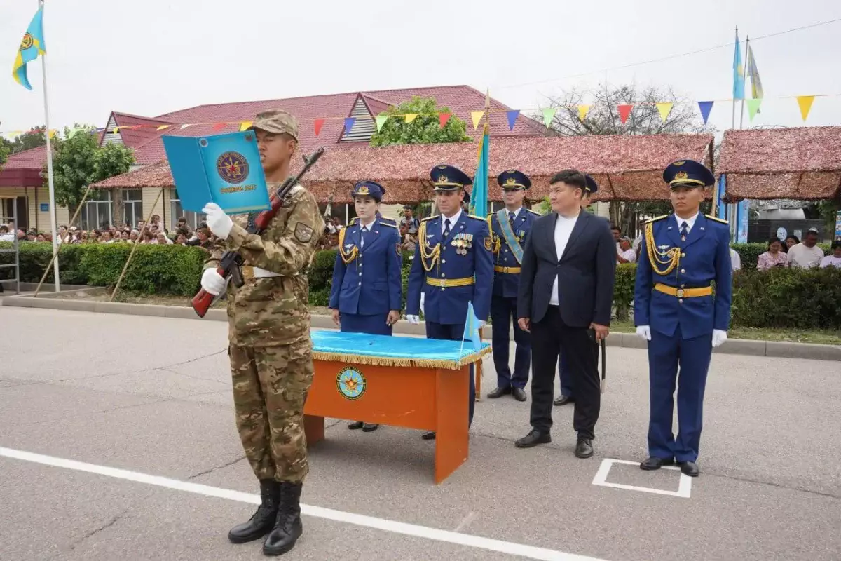 Новобранцы приняли военную присягу в Силах воздушной обороны