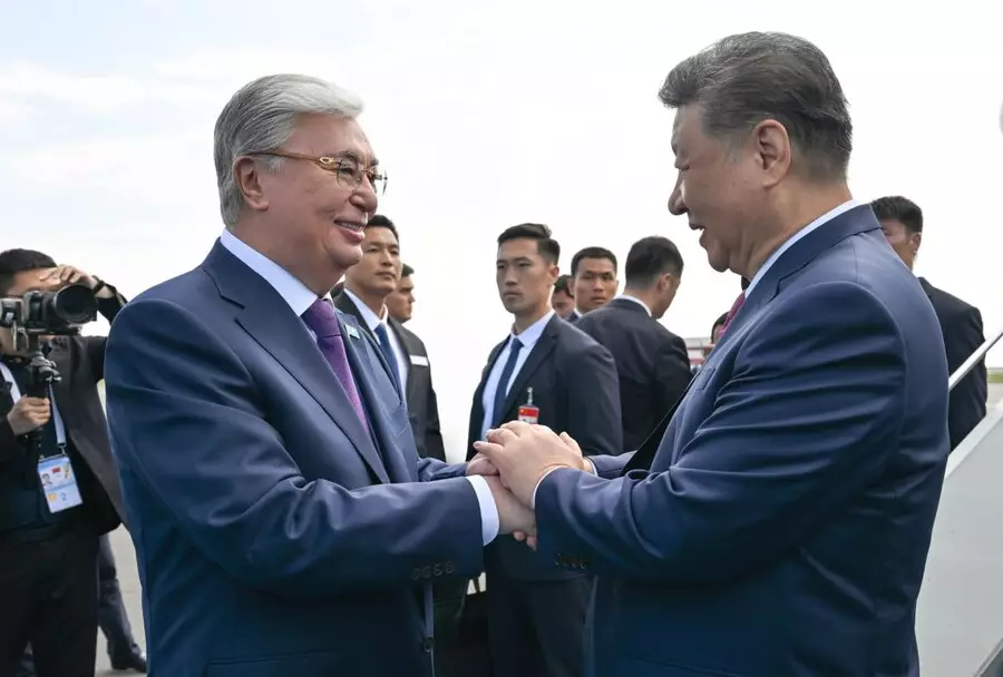 Лидер Китая вылетел в Пекин