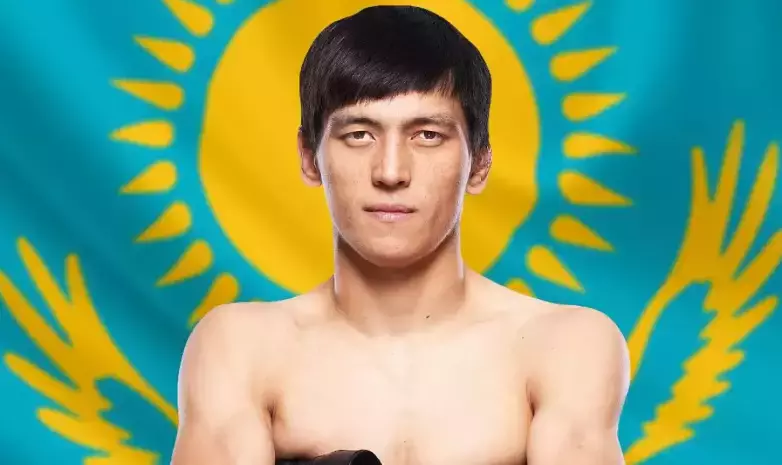 Где и во сколько смотреть бой Азат Максум — Тагир Уланбеков в UFC