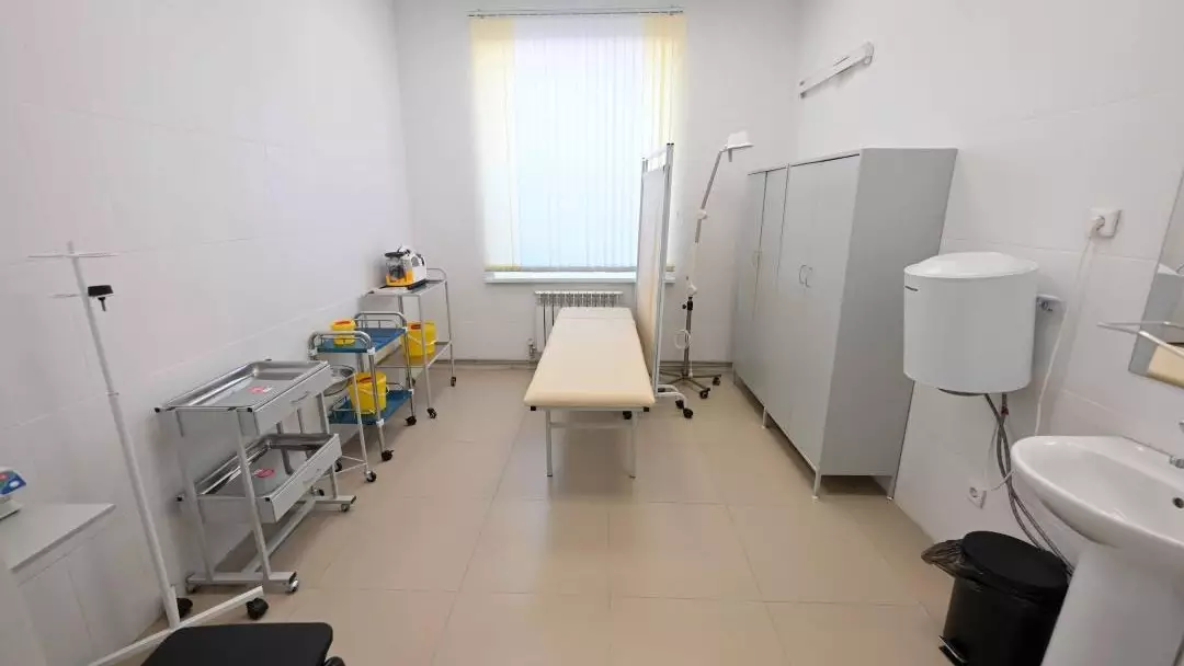 Аким области Абай поручил ускорить ввод в эксплуатацию медпункта в селе Салкынтобе