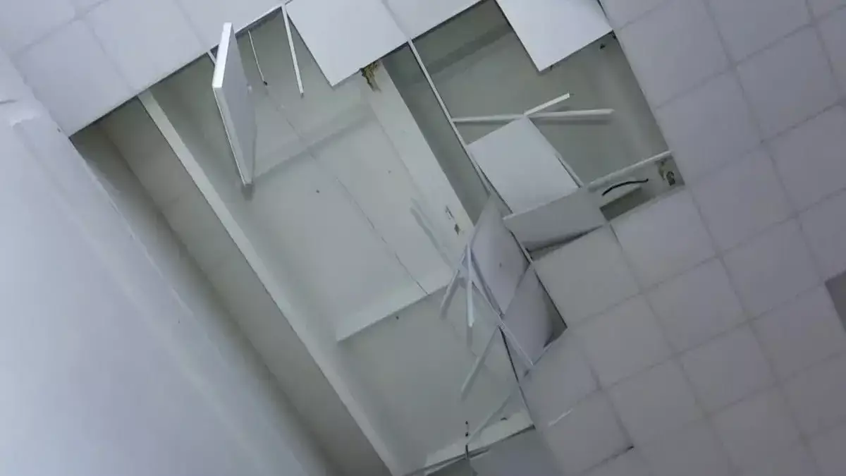 Петропавлда аттестат тапсыру рәсімінде мектептің төбесі опырылып түсті