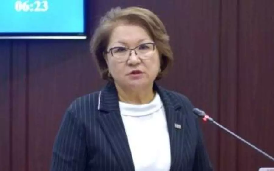 Судья Верховного суда Сара Жармухамбетова отправлена в отставку