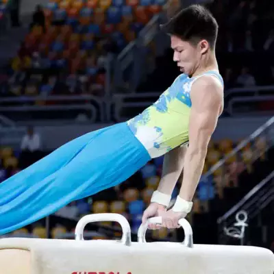 Казахстанские гимнасты вышли в финал Кубка вызова в Ташкенте