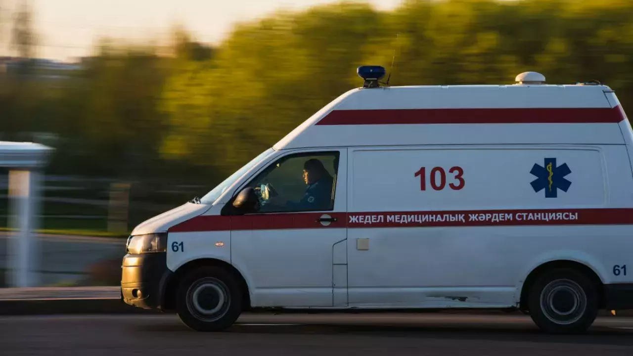 Ураган в Павлодарской области: дерево насмерть проткнуло женщину - новости на Lada.kz 19.06.2025