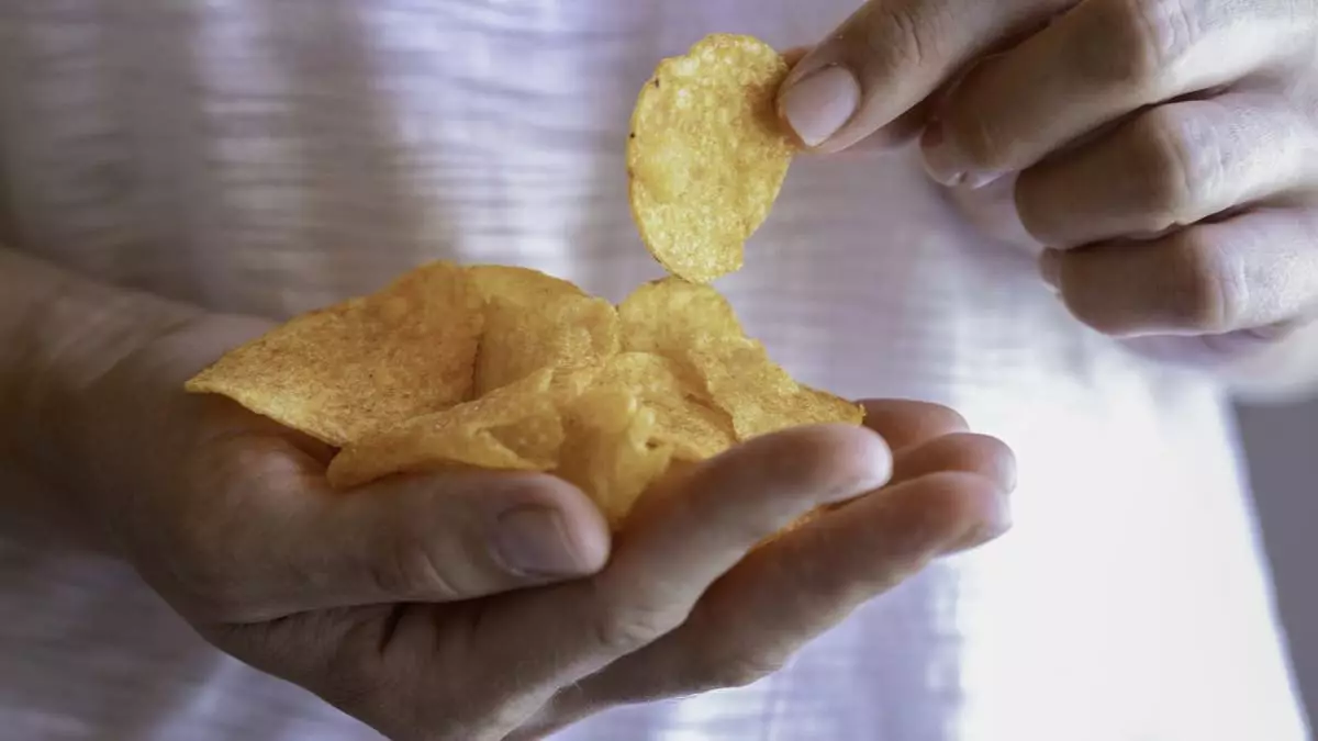 Lay's создает новый вкус чипсов под названием "Like a cheese chip", преобразуя любимый американский классический вкус.