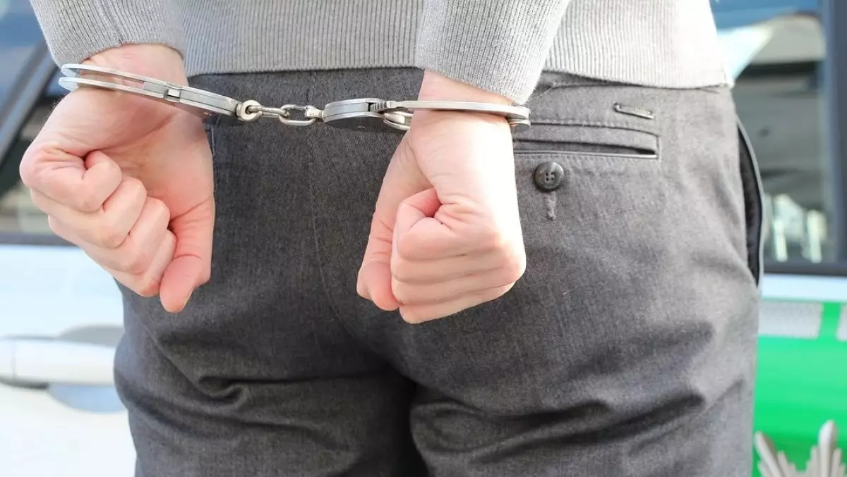 Строитель из Акмолинской области сбывал наркотики прямо на рабочем месте