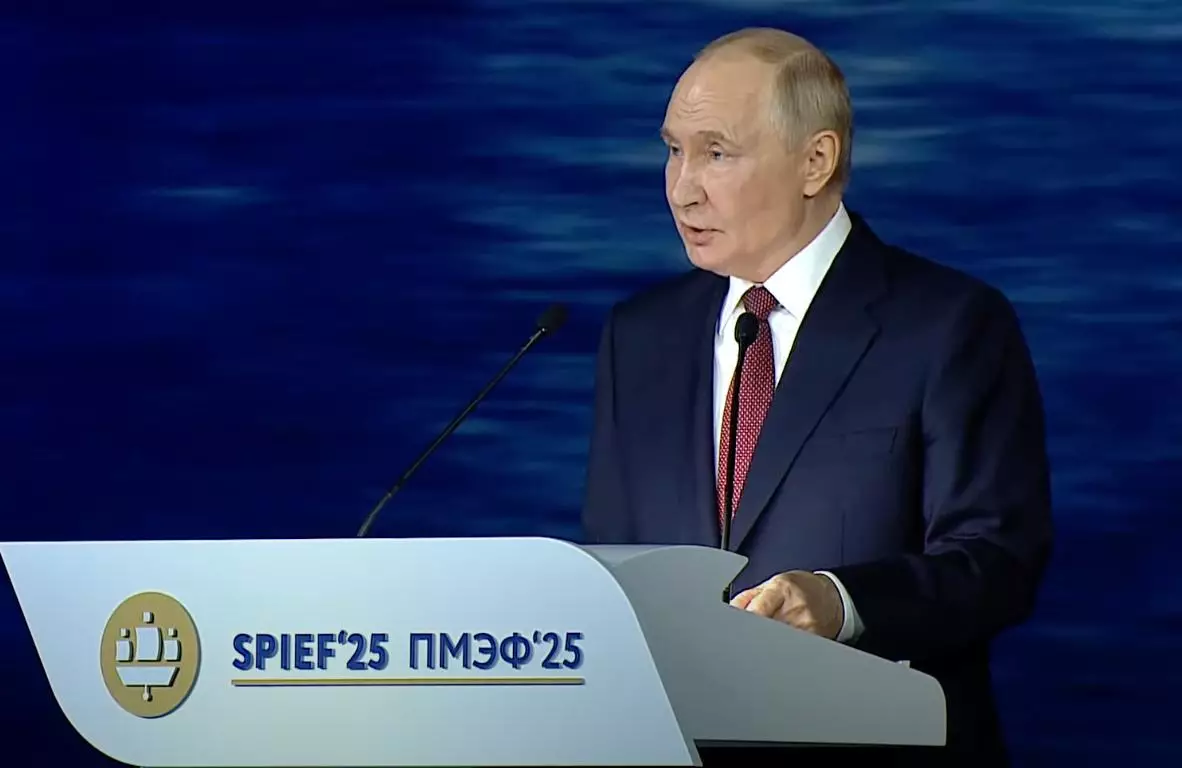 Путин полностью проигнорировал войну в Украине в своей речи на ПМЭФ