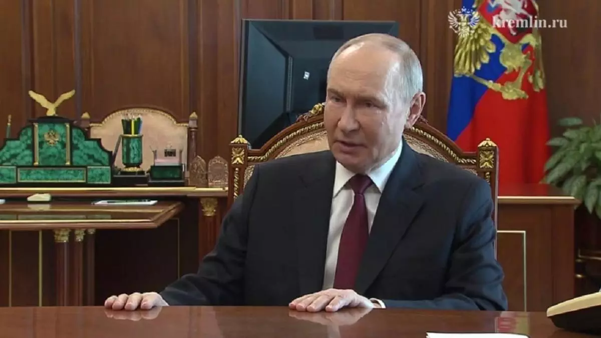 "Где шагает русский солдат, там наше тоже". Путин не исключил захвата города Сумы.