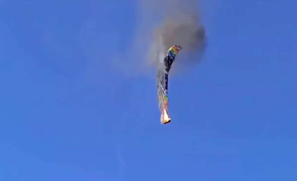 Восемь туристов погибли в Бразилии на загоревшемся воздушном шаре (ВИДЕО)