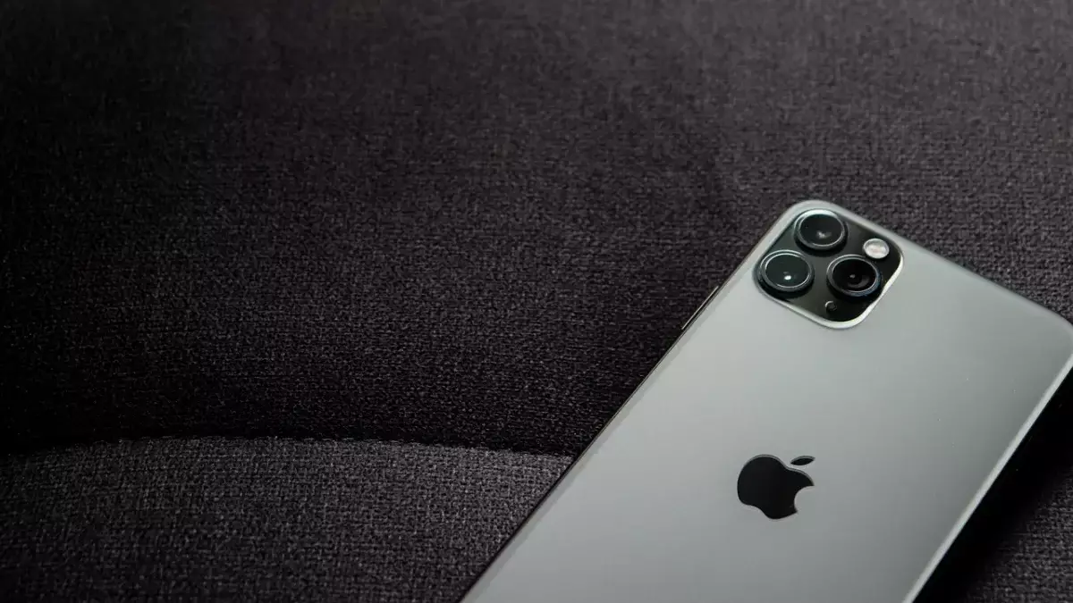 Смартфоны iPhone 16 подешевели в Казахстане