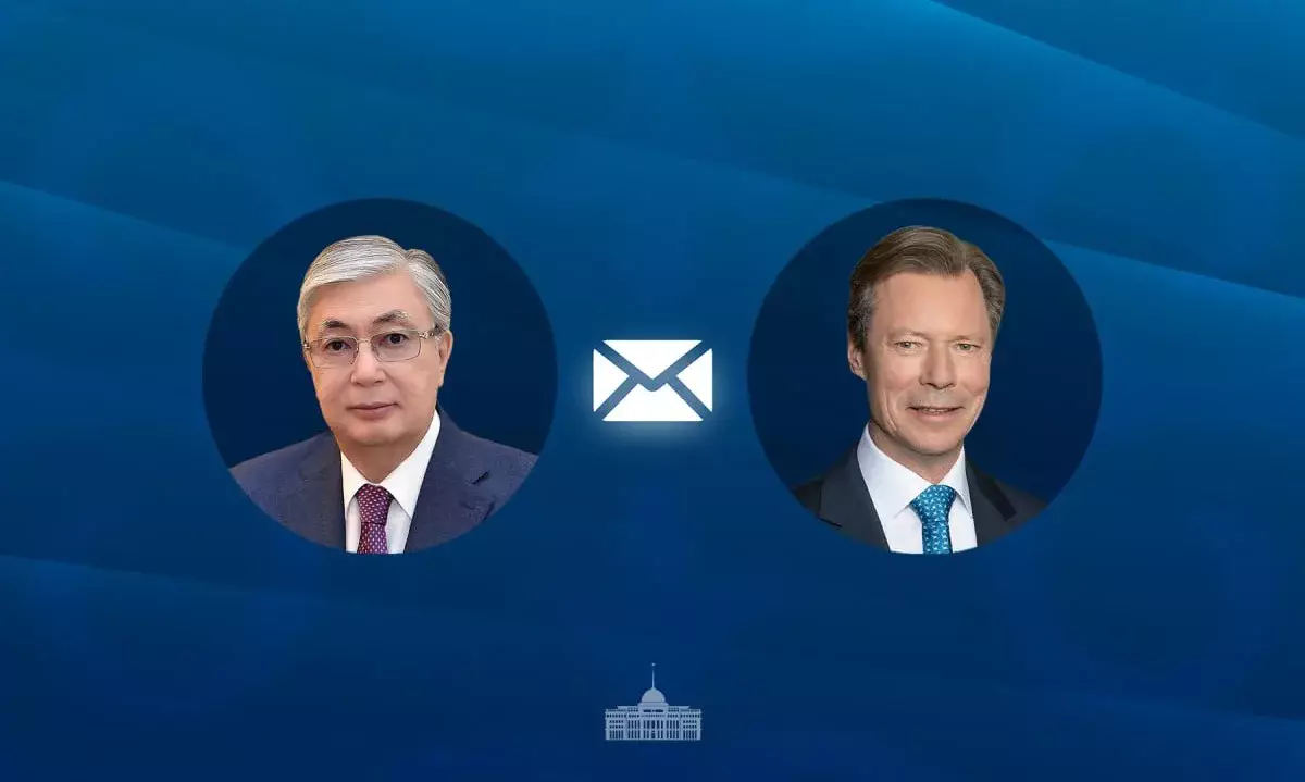 Глава государства поздравил Великого Герцога Люксембурга