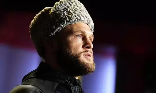 «Порадовал всю страну». Отец уроженца Казахстана обратился к сыну после его победы в UFC