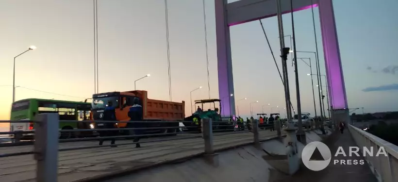 Работы на одной стороне подвесного моста завершены в Семее
