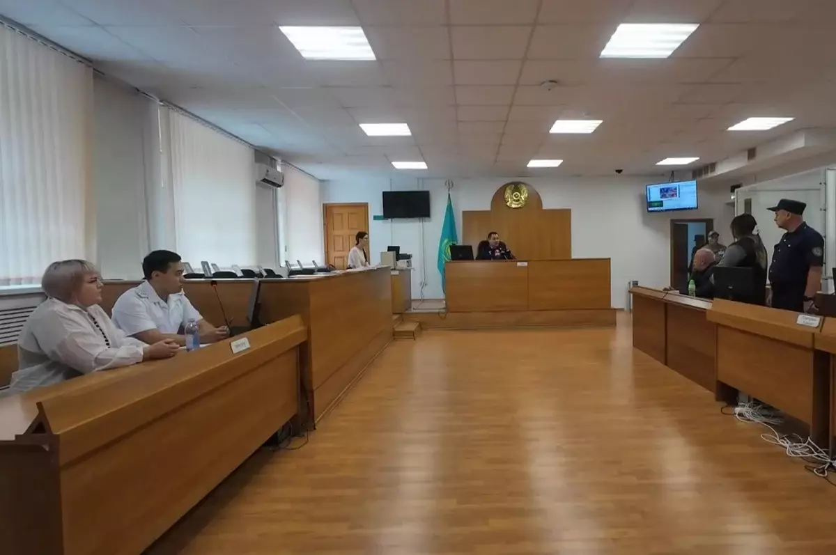 В Петропавловске медсестру лишили свободы из-за погибших детей