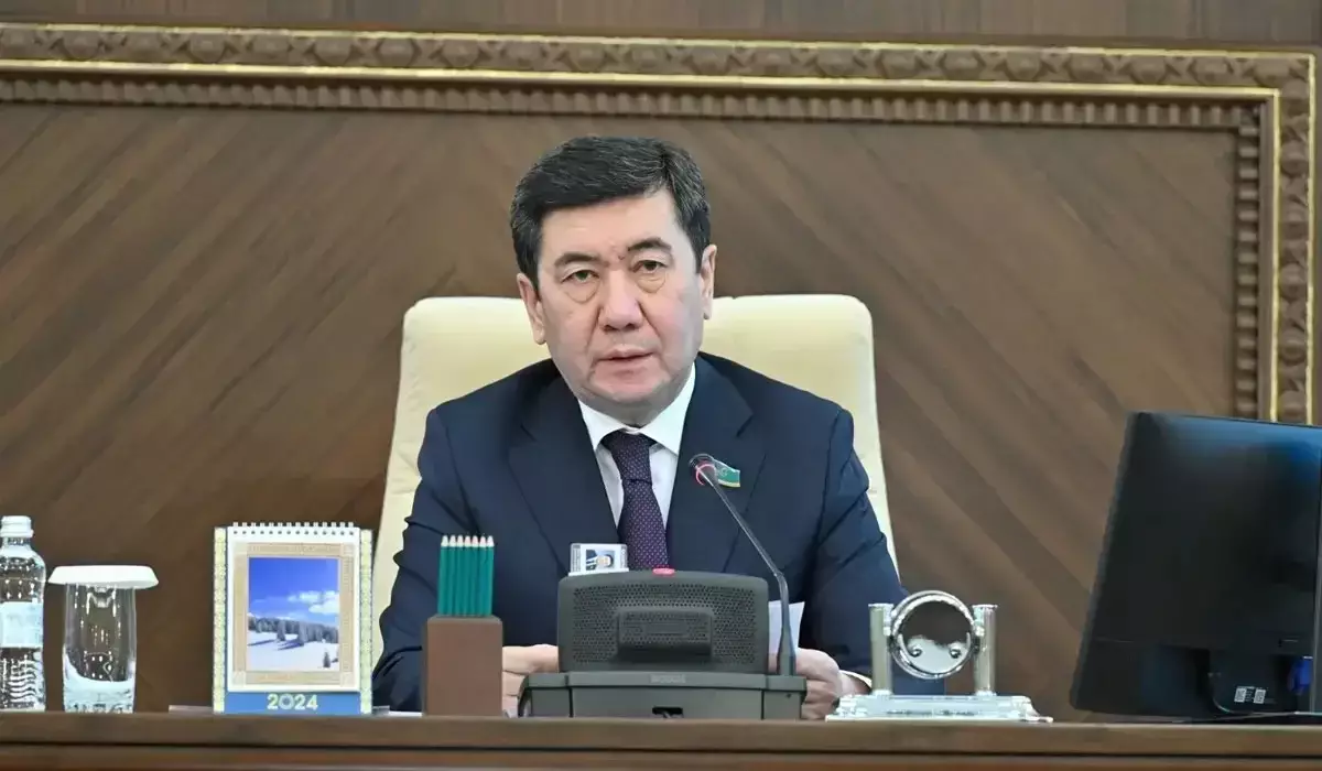 Ерлан Қошанов Мәжілістің үшінші сессиясында неше заң қабылданғанын айтты