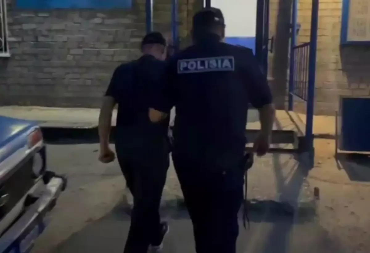В Семее задержан пассажир, ударивший водителя автобуса на ходу