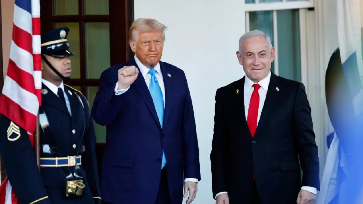 Трамп призвал остановить расследование против Нетаньяху.