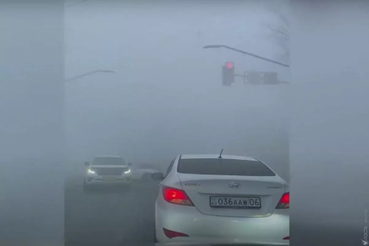 Аким Атырауской области оказался в центре скандала после пожара