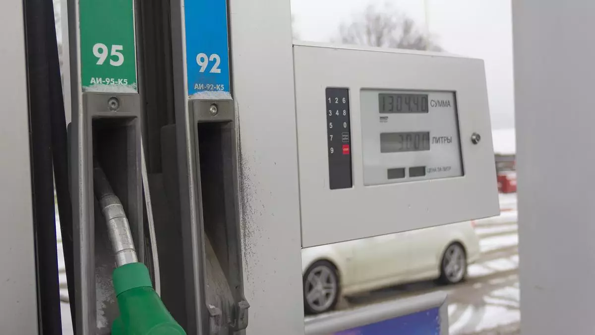 Снова образовались очереди за автогазом на заправках в Уральске.