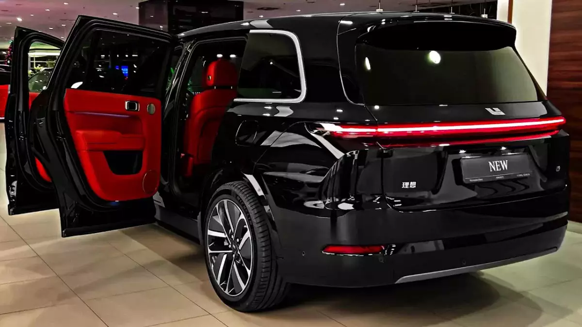 Китайцы начали блокировать авто Lixiang