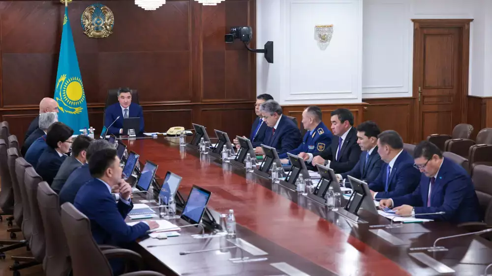 Токаев потребовал «затянуть пояса»: в Казахстане начали масштабную зачистку госрасходов - новости на Lada.kz 27.06.2025