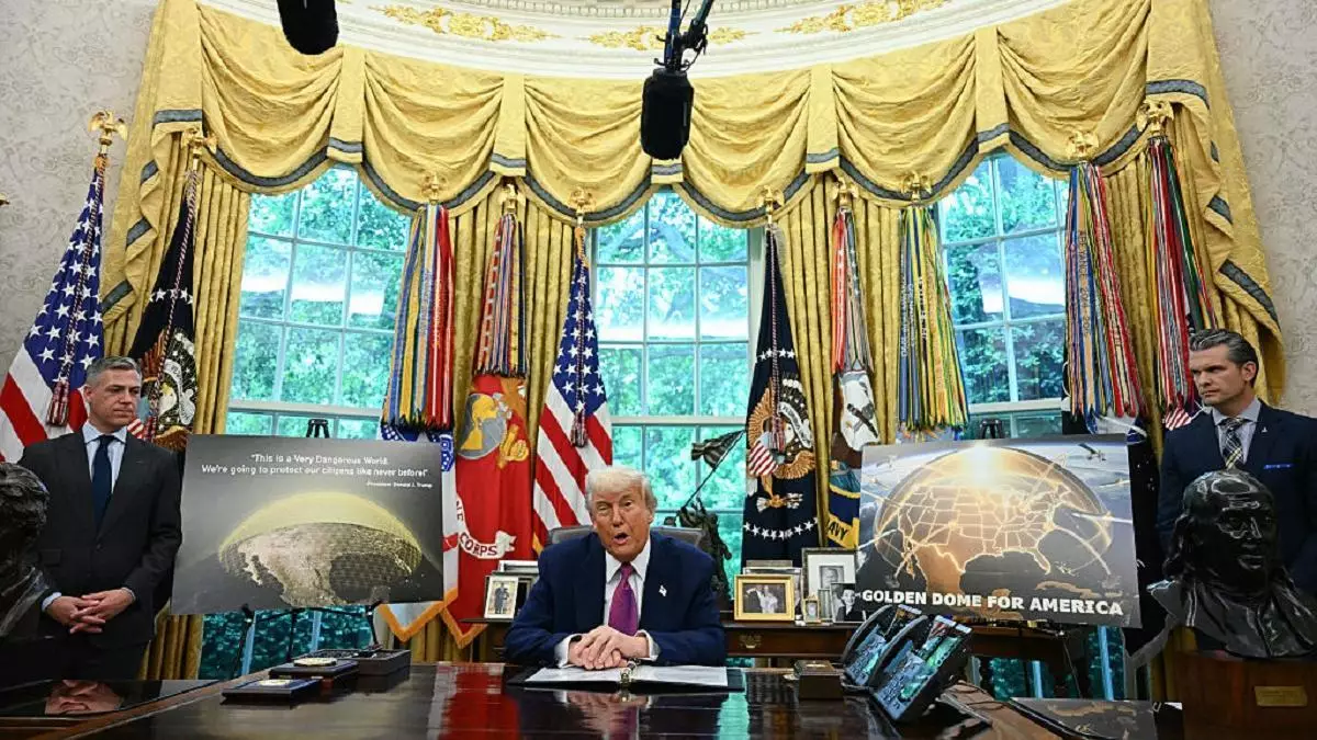 Верховный суд США ограничил полномочия судей. Указ Трампа о гражданстве по праву рождения вступит в силу.