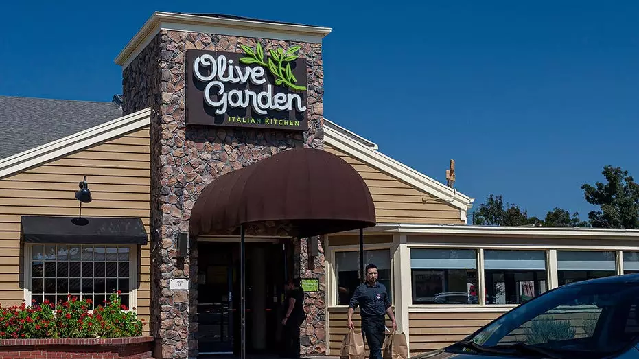 Olive Garden и LongHorn Steakhouse планируют открыть более 40 новых ресторанов в следующем году.