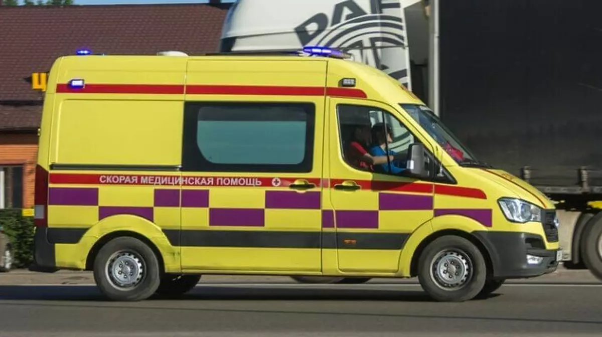 Шесть человек пострадали в массовом ДТП с автобусом в Мангистау