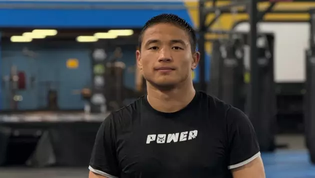 В бою с первым поражением определился чемпион казахстанской лиги MMA