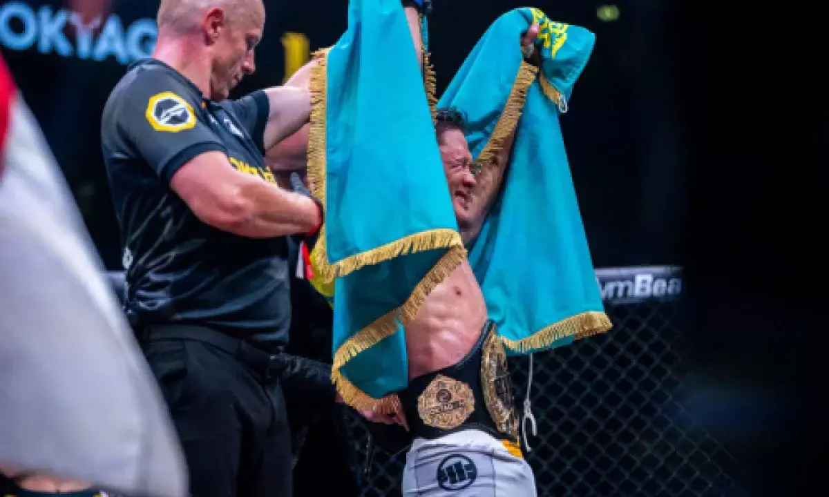 Жалгас Жумагулов стал чемпионом Oktagon в Германии