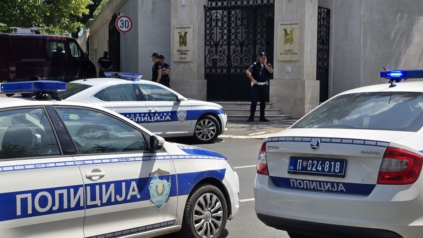 Сербияда билікті құлатуға дайындалған алты адам қамауға алынды