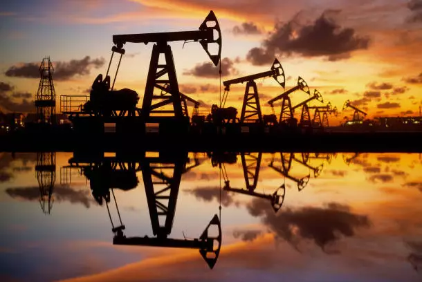 Казахстану нужно уходить от нефтяной иглы – депутат Бейсембаев
