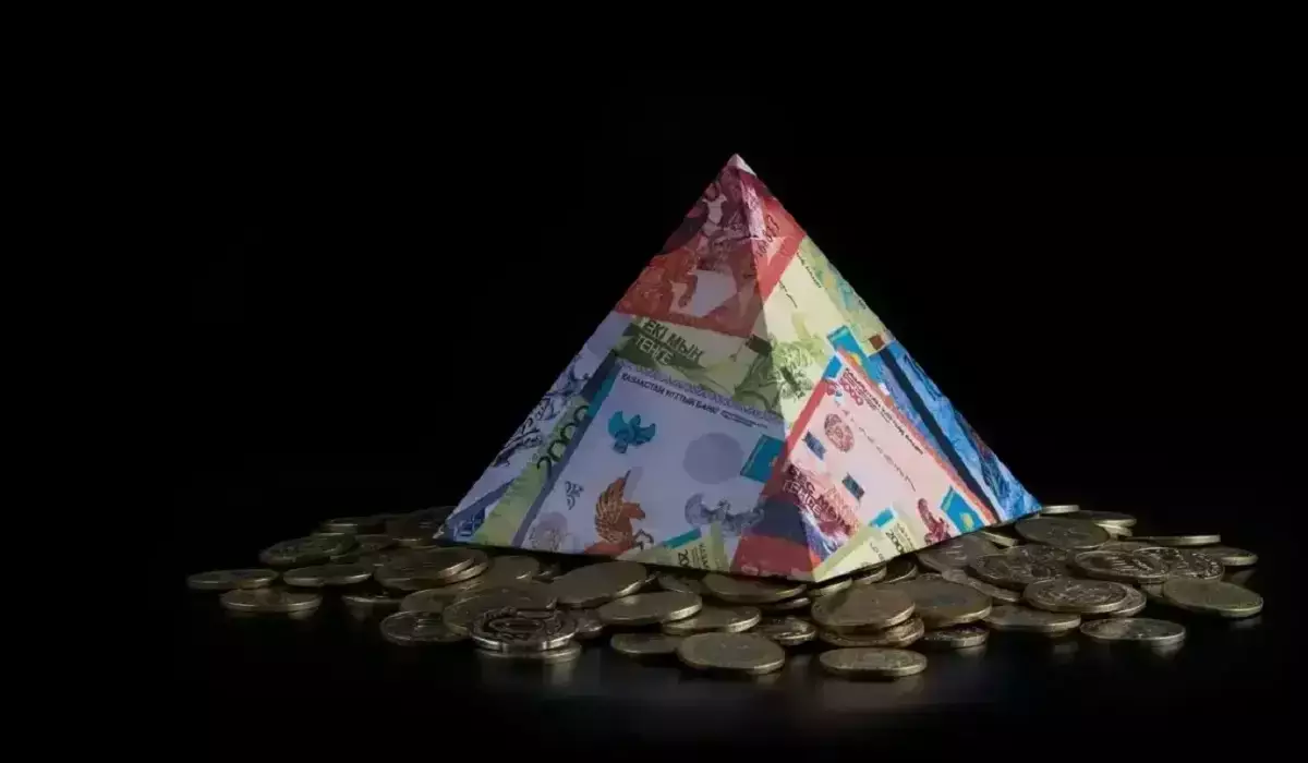 Көкшетауда «Qnet» қаржы пирамидасын құрған екі жігіт сотталып кетті