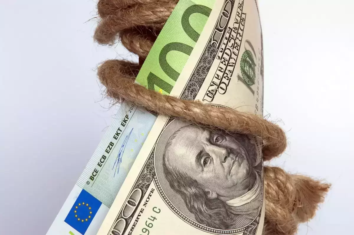 Курс доллара и евро в Казахстане снова бьет рекорды