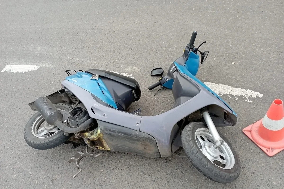 Құлсарыда мопед тізгіндеген 12 жастағы бала қаза тапты
