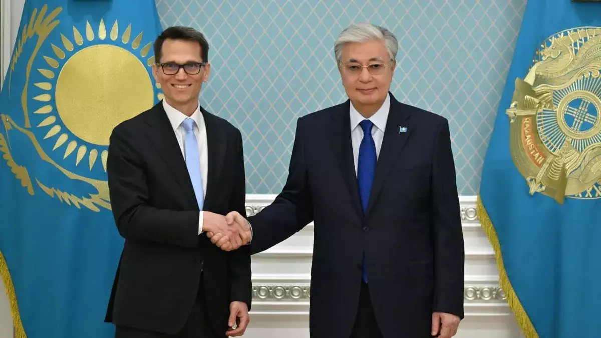 Мемлекет басшысы Швейцария Ұлттық банкін басқарушылар кеңесінің төрағасын қабылдады