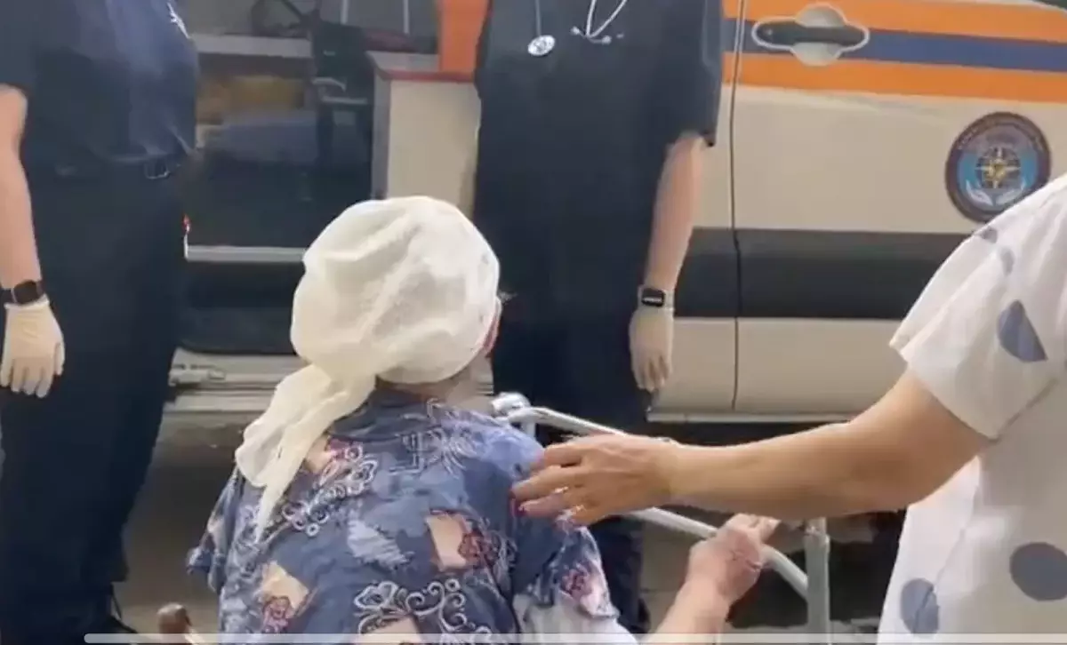 Қостанайда 86 жастағы әжей үйімен бірге өртеніп кете жаздады