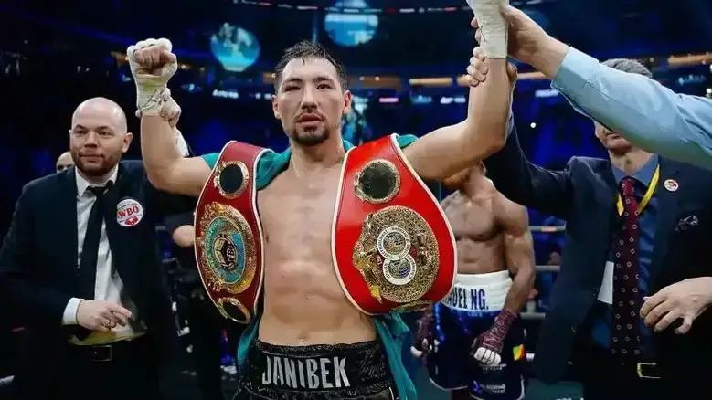 Жәнібек Әлімханұлы WBC чемпионын сынға алды