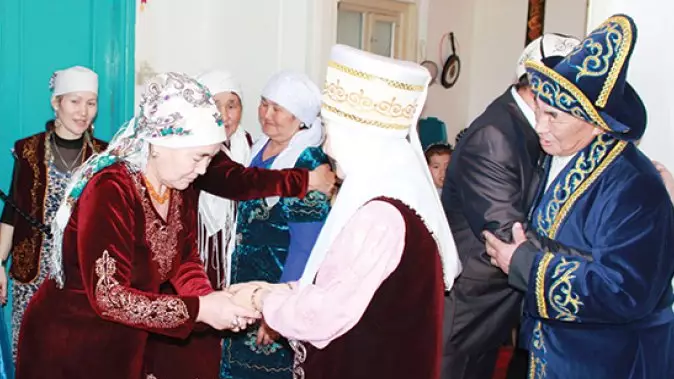 Құдалық саясаты: Құдалыққа кім барады, кім бармайды?