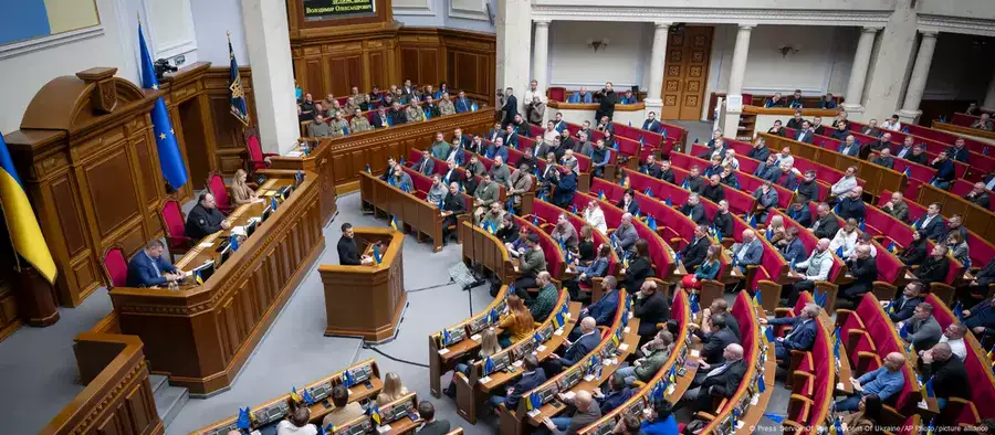 Украинада әскери жағдай тағы 90 күнге ұзартылды