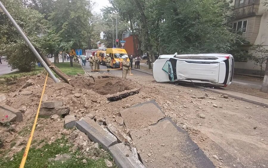 Алматыда жерасты газ құбыры жарылды