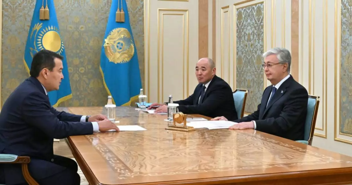  Әлихан Смайылов Президентке есеп берді 