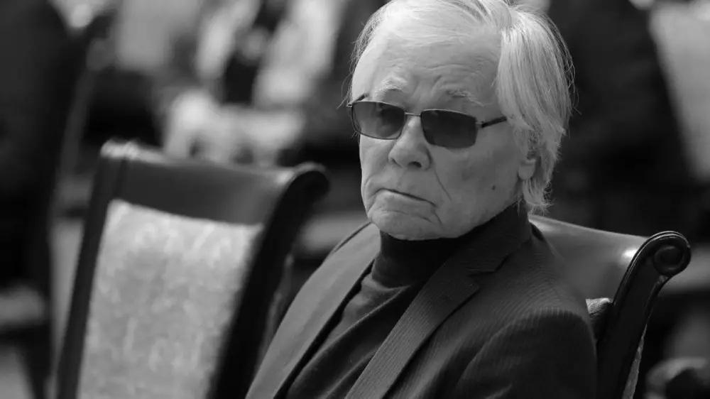 Қазақстанның халық жазушысы Исраил Сапарбай өмірден өтті