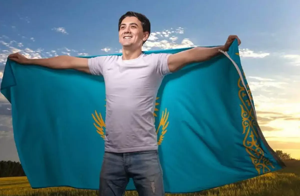 Айдар Тұрғамбек жасанды интелектің көмегімен бейнебаян түсірді