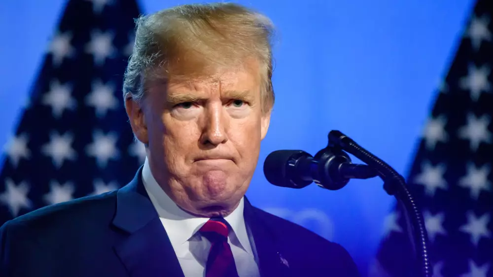 Трамп подал в суд на Руперта Мердока и WSJ на 10 миллиардов долларов из-за письма к Эпштейну