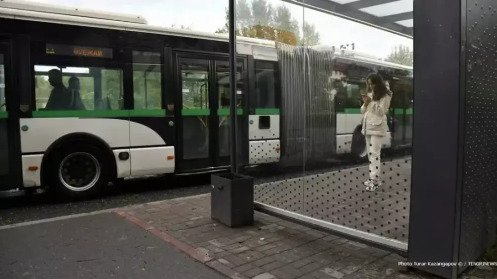 Астанада 12 автобустың бағыты уақытша өзгертілді